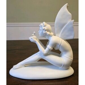 A Santini Reproduction Fairy Fairie Sprite Figure Statue Baby Birds Nest Vintage